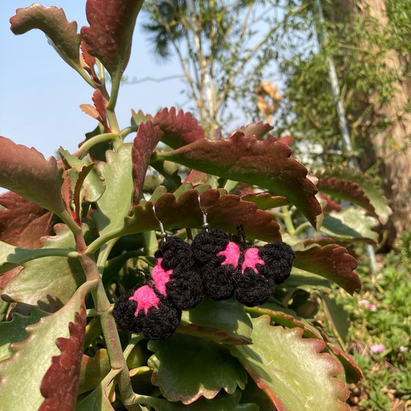 Handmade Crochet Hot Pink Butterfly Earrings - Picture 2 of 9